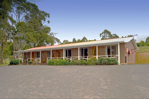 Kermandie Lodge - Dalby Accommodation 2