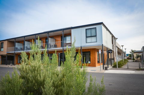 Mansfield Apartments - Dalby Accommodation 1
