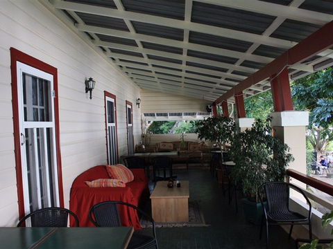 Netherby House And River Cafe - Dalby Accommodation 2