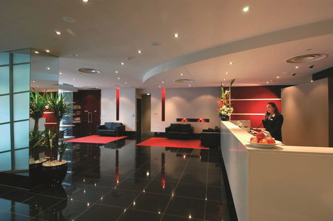 Oaks Adelaide Horizons Suites - Dalby Accommodation 2