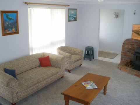 Ourimbah - Dalby Accommodation 2