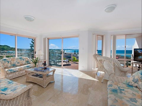 Pacific Rose - Dalby Accommodation 0