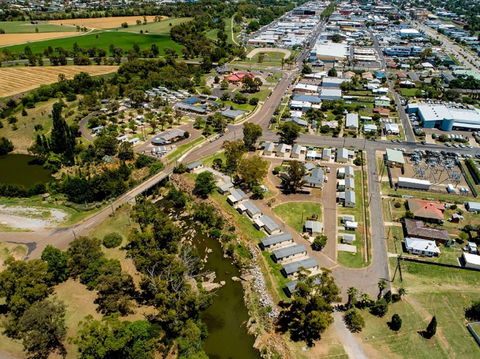 Paradise Tourist Park - Dalby Accommodation 0