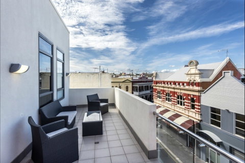 Quality Suites Fremantle - Dalby Accommodation 0