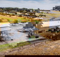 Redwing Farm Barn - Dalby Accommodation