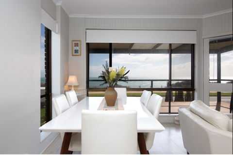 Shanti By The Sea - Dalby Accommodation 0