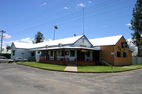 Tabulam Hotel - Dalby Accommodation 0