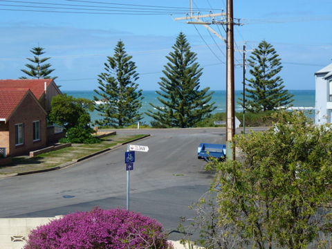 Te Whanau - Dalby Accommodation 0
