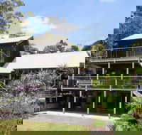 The Beach House  Jervis Bay - Dalby Accommodation