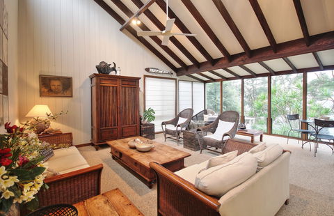 The Beach House  Jervis Bay - Dalby Accommodation 1