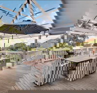 Views on Court - Dalby Accommodation