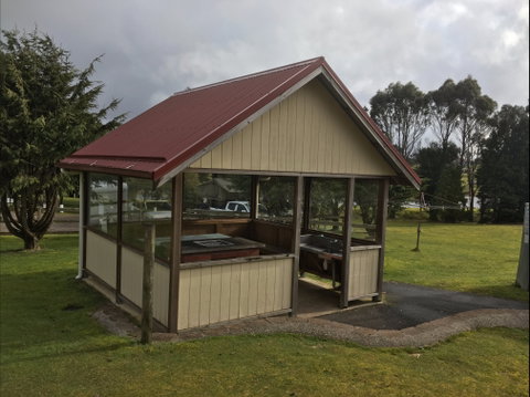 Waratah Caravan And Camping Ground - Dalby Accommodation 1