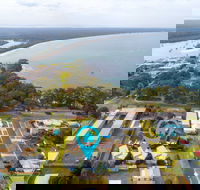 White Sands Deck House - Dalby Accommodation