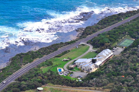 Whitecrest Great Ocean Road Resort - Dalby Accommodation 1
