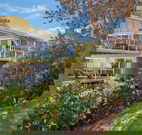 Arty Beach House at Lighthouse Beach - Dalby Accommodation