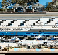 Barrenjoey House - Dalby Accommodation