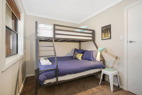 Cherry Lane - Dalby Accommodation 1