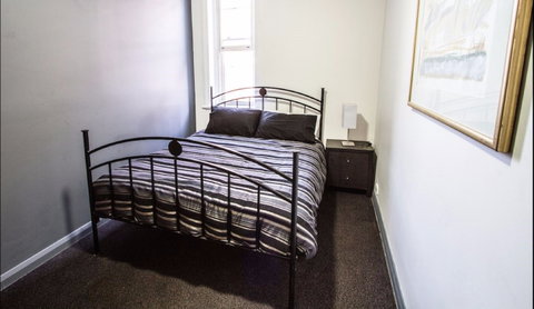 Crown And Anchor Hotel - Dalby Accommodation 1