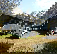 Daisy Plains huts - Dalby Accommodation