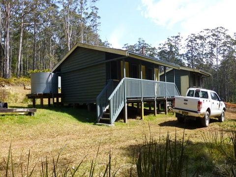 Daisy Plains Huts - Dalby Accommodation 0