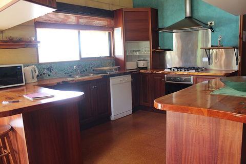 Eastern Reef Cottages - Dalby Accommodation 2