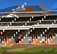 Eddy's of Canowindra - Dalby Accommodation