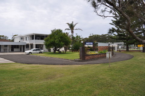 Edgewater Motel - Dalby Accommodation 1