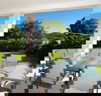Fingal Bay Beach House - Dalby Accommodation