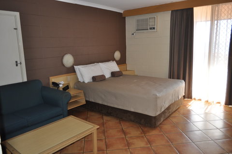Hospitality Port Hedland - Dalby Accommodation 1