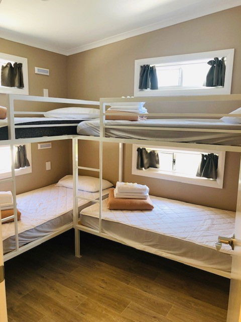 Huskisson Beach Resort - Dalby Accommodation 1