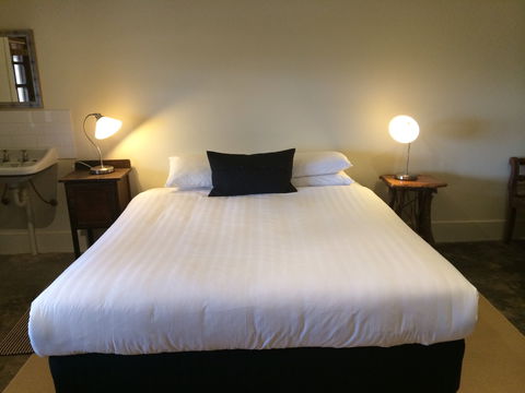 Little Paddock Homestead - Dalby Accommodation 0