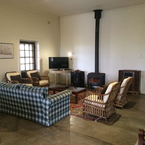 Little Paddock Homestead - Dalby Accommodation 2