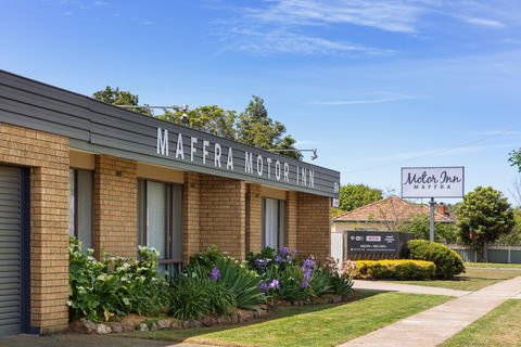 Maffra Motor Inn - Dalby Accommodation 0