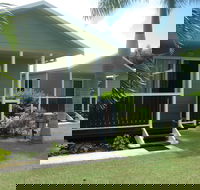 Queens Beach Tourist Village - Dalby Accommodation