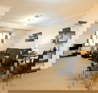 Regal Apartments - Dalby Accommodation