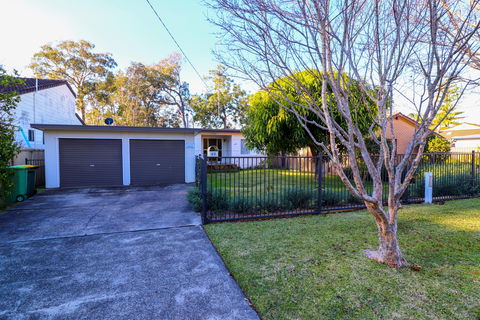 Sail And Surf - Dalby Accommodation 1