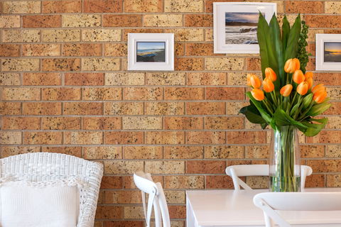 Villa De Golf At Mollymook - Dalby Accommodation 2