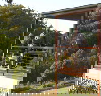 Wombadah Guesthouse - Dalby Accommodation