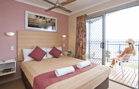 First Sun Holiday Park - Dalby Accommodation