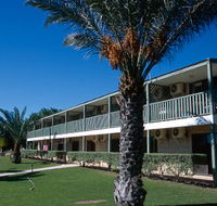 Bayview Coral Bay - Dalby Accommodation