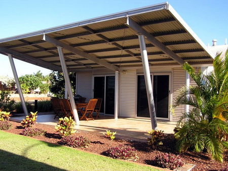 Point Samson Chalets - Dalby Accommodation 3