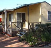 Bays Holiday Park - Dalby Accommodation