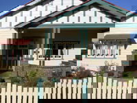 Fairhaven Cottage - Dalby Accommodation 0