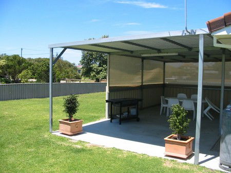 JJ's Holiday Cottages - Mitchell Street - Dalby Accommodation 1