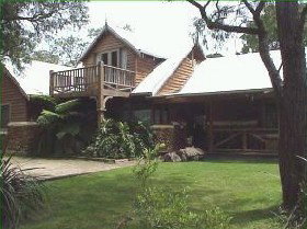 William Bay Country Cottages - Dalby Accommodation 0