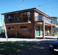 Arrawarra Point - Dalby Accommodation