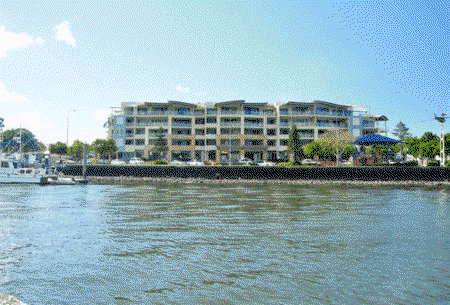Riverside Holiday Apartments - Dalby Accommodation 2