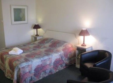 Clyde River Motor Inn - Dalby Accommodation 2