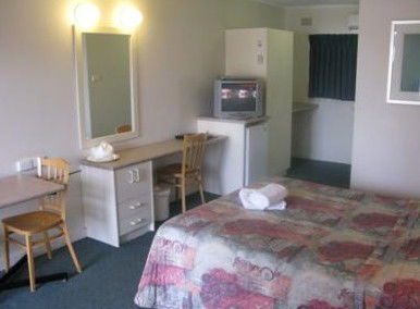 Clyde River Motor Inn - Dalby Accommodation 4