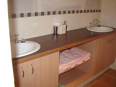 Jakamarri Bed & Breakfast - Dalby Accommodation 3